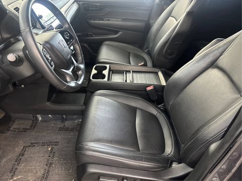 Used 2023 Honda Odyssey Touring image 13