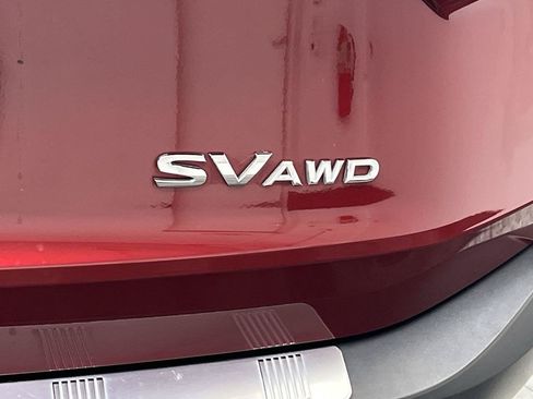 Used 2023 Nissan Rogue SV AWD/4WD image 4