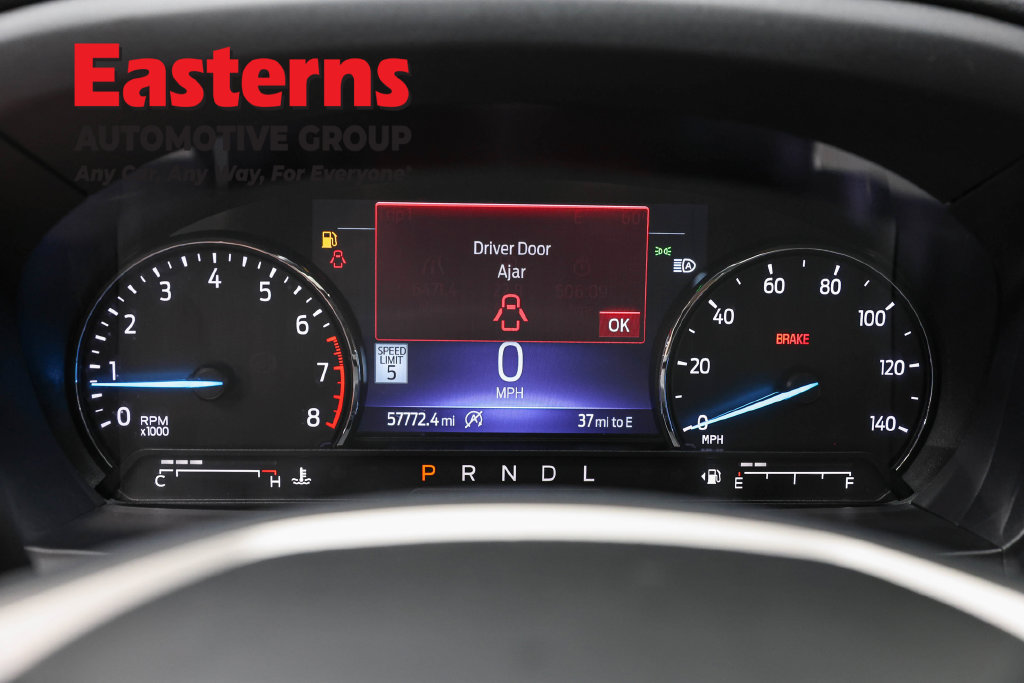 Used 2023 Ford Explorer XLT w/ Equipment Group 202A AWD/4WD image 19