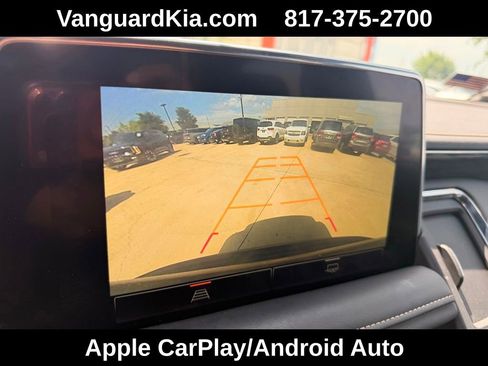 Used 2023 GMC Yukon SLT AWD/4WD image 22