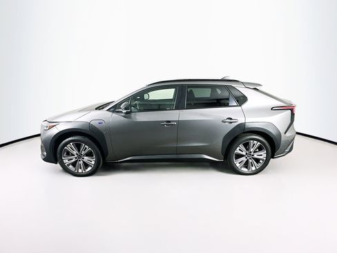 Used 2023 Subaru Solterra AWD image 4