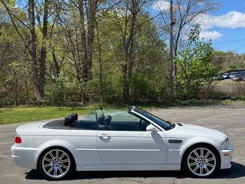 Used 2005 BMW M3 Convertible RWD image 3