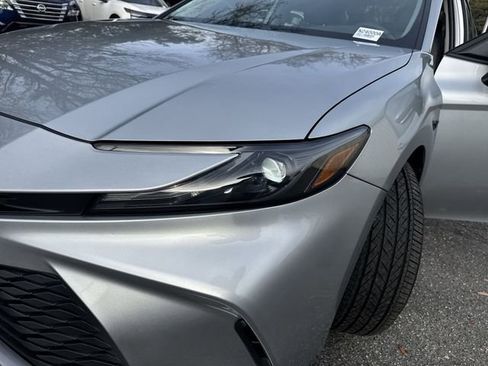 Used 2025 Toyota Camry LE image 29
