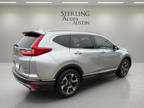 Used 2019 Honda CR-V Touring image 5