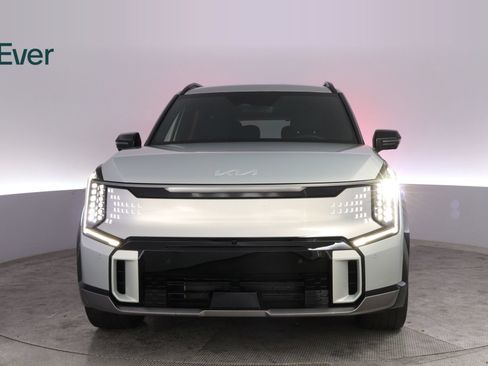 Used 2024 Kia EV9 GT-Line AWD/4WD image 12