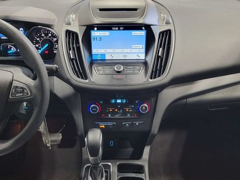 Used 2018 Ford Escape SE w/ SE Sync 3 Package AWD/4WD image 18