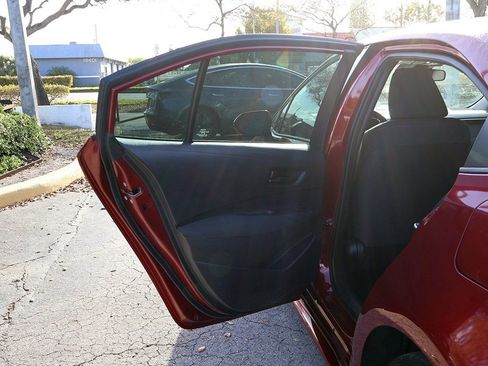 Used 2023 Toyota Corolla LE image 21