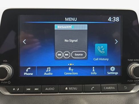 Used 2025 Nissan Sentra SR FWD image 22