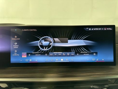 New 2026 BMW X5 xDrive40i w/ Premium Package image 16