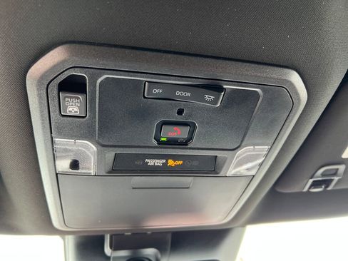 New 2026 Toyota Tundra Limited AWD/4WD image 18