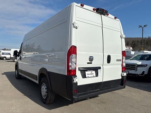 Used 2023 RAM ProMaster 3500 w/ Driver Convenience Group FWD image 6