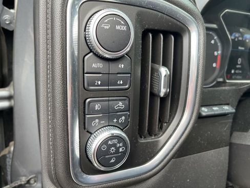 Used 2021 GMC Sierra 1500 Denali w/ Denali Ultimate Package AWD/4WD image 8