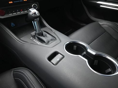 Used 2025 Ford Mustang GT Premium RWD image 9