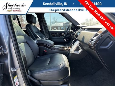 Used 2022 Land Rover Range Rover Westminster Edition image 7