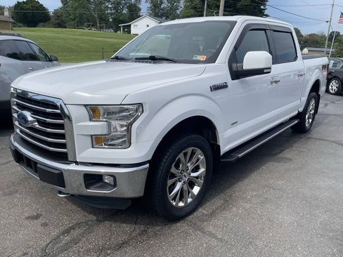 Used 2016 Ford F150 XLT w/ Equipment Group 302A Luxury AWD/4WD image 3