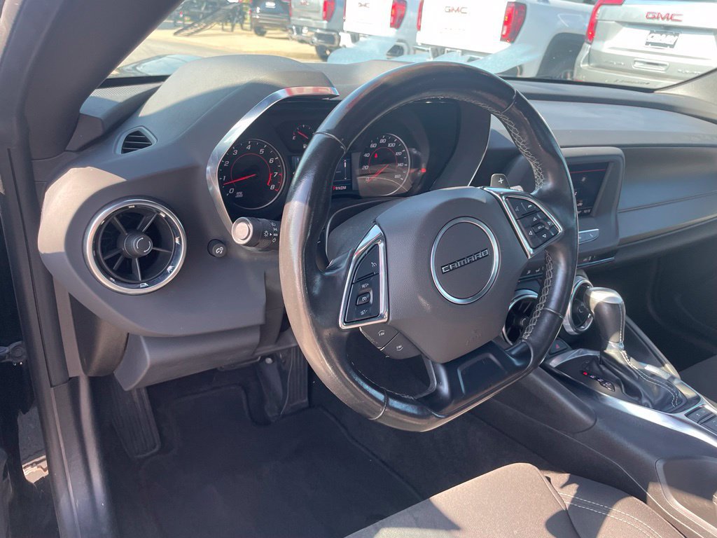 Used 2023 Chevrolet Camaro LT RWD image 12