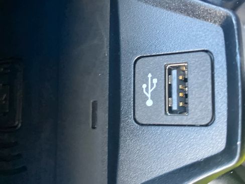 Used 2023 BMW i4 M50 image 29