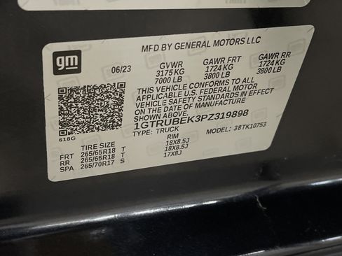 Used 2023 GMC Sierra 1500 SLE image 27