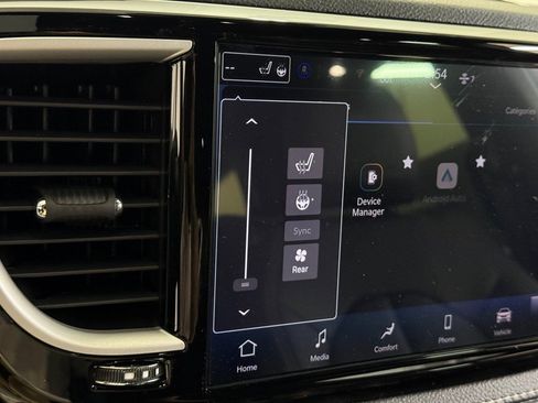 New 2026 Chrysler Pacifica Select image 28