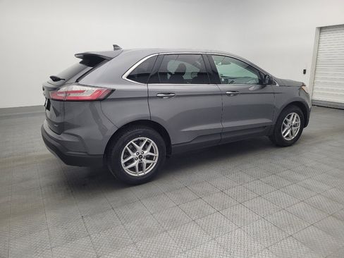 Used 2024 Ford Edge SEL image 10