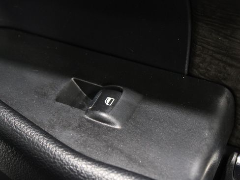 Used 2021 Ford Expedition Limited AWD/4WD image 33