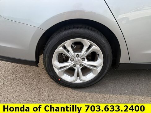 Certified 2025 Honda Accord LX image 30