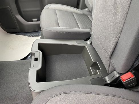 New 2025 Chevrolet Silverado 1500 Custom Trail Boss w/ Dark Appearance Package image 19