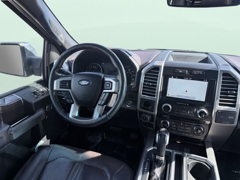 Used 2016 Ford F150 Platinum w/ Equipment Group 701A Luxury image 27