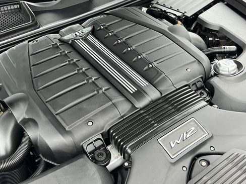 Used 2023 Bentley Bentayga Speed image 43