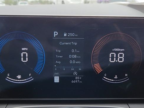 Certified 2025 Hyundai Santa Fe XRT AWD/4WD image 11