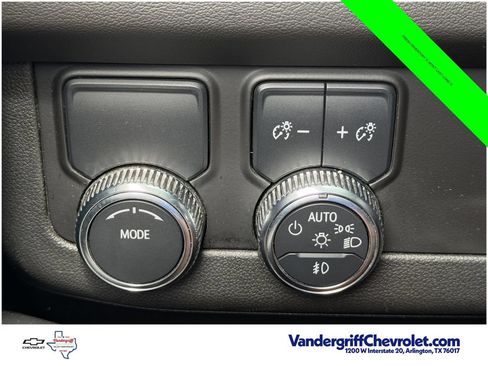 Used 2024 GMC Yukon XL SLT RWD image 22