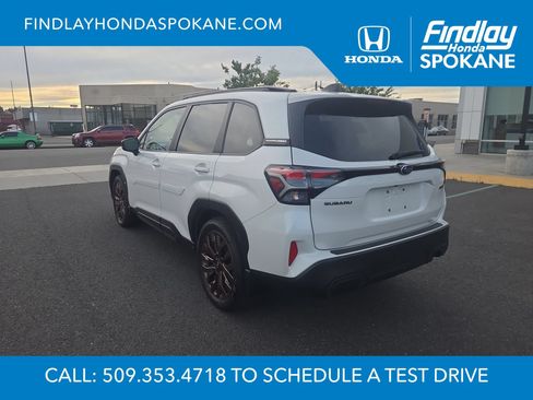 Used 2025 Subaru Forester Sport w/ Popular Package #1 AWD/4WD image 3