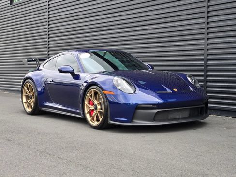 Used 2024 Porsche 911 GT3 RWD image 9