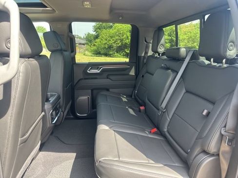 Used 2026 GMC Sierra 2500 Denali w/ Technology Package AWD/4WD image 22