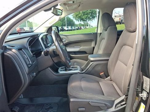 Used 2020 Chevrolet Colorado LT RWD image 9