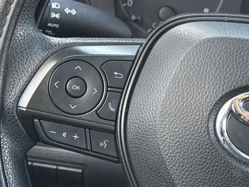 Used 2023 Toyota Corolla LE image 14