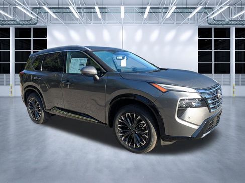 New 2026 Nissan Rogue Platinum AWD/4WD image 1