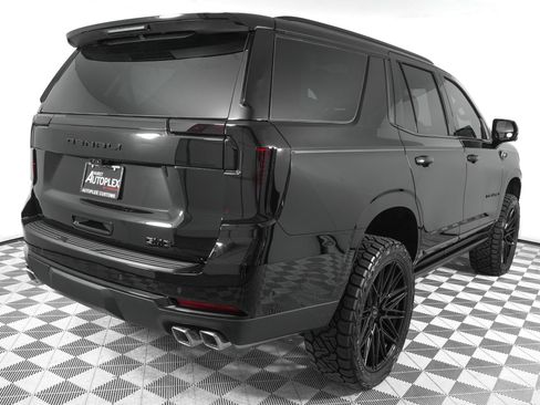 Used 2026 GMC Yukon Denali w/ Denali Reserve Package AWD/4WD image 5