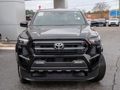 Certified 2024 Toyota Tacoma SR5 image 2