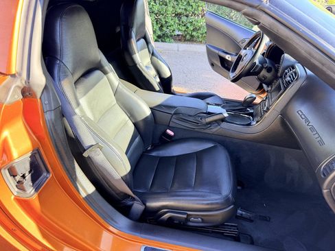 Used 2008 Chevrolet Corvette Coupe w/ Preferred Equipment Group RWD image 17