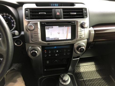 Used 2019 Toyota 4Runner Limited image 21