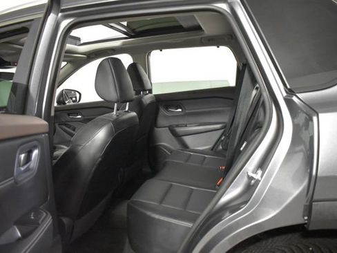 Used 2023 Nissan Rogue SV w/ SV Premium Package AWD/4WD image 28