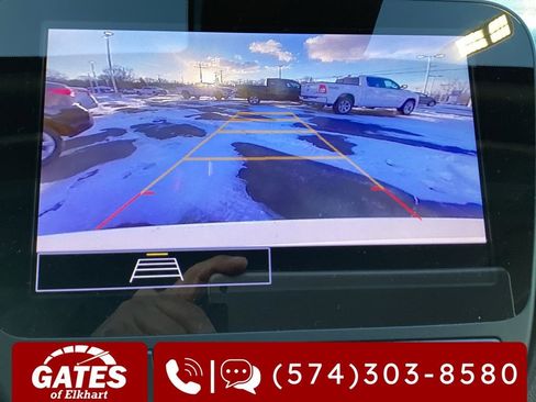 Used 2023 Chevrolet Malibu LT image 16