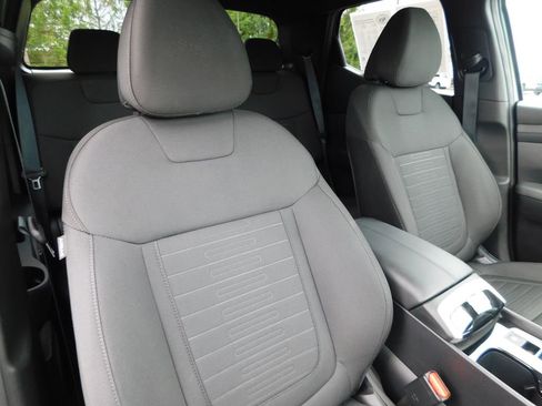 Used 2025 Hyundai Santa Cruz SE FWD image 20