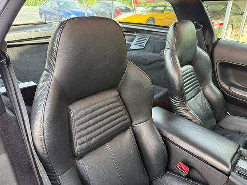 Used 1996 Chevrolet Corvette Coupe RWD image 16