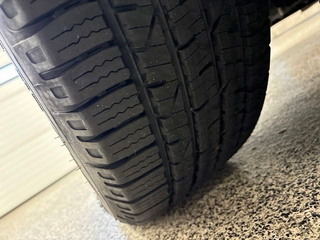 Used 2023 Jeep Grand Cherokee L Overland AWD/4WD image 36