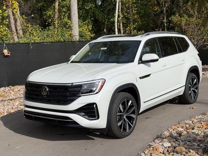 New 2026 Volkswagen Atlas SEL Premium R-Line