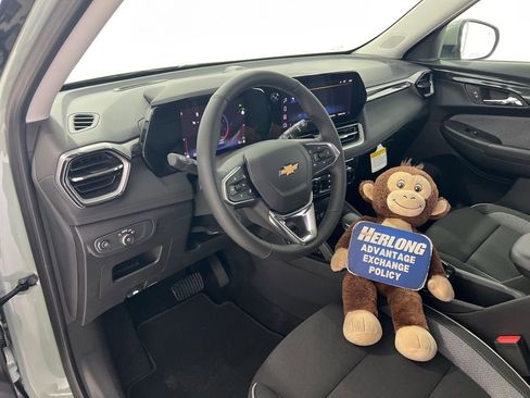 New 2026 Chevrolet TrailBlazer LT w/ Convenience Package image 9