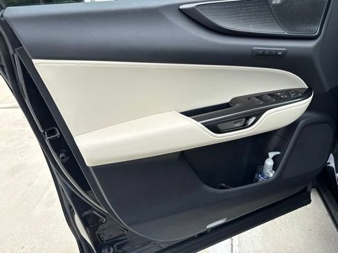 Used 2025 Lexus NX 350 AWD w/ Accessory Package (2T) image 13