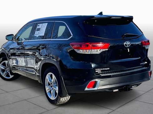 Used 2018 Toyota Highlander Limited image 12